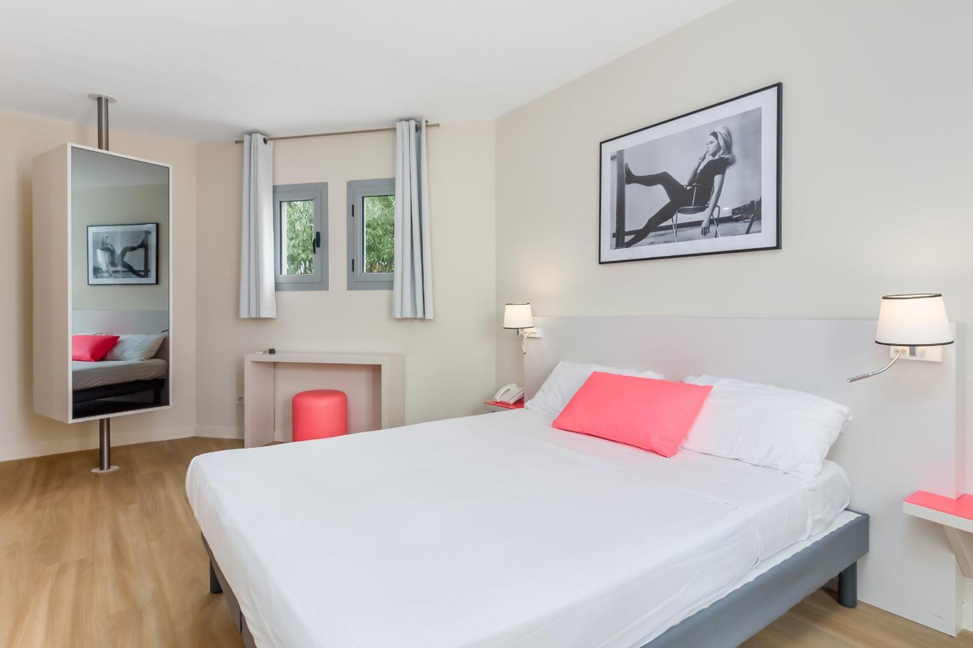 Urban Riviera Juan Les Pins - Queen Room Экстерьер фото